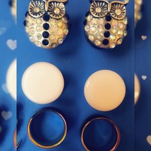 Plugs. Tunnels. Tapers.